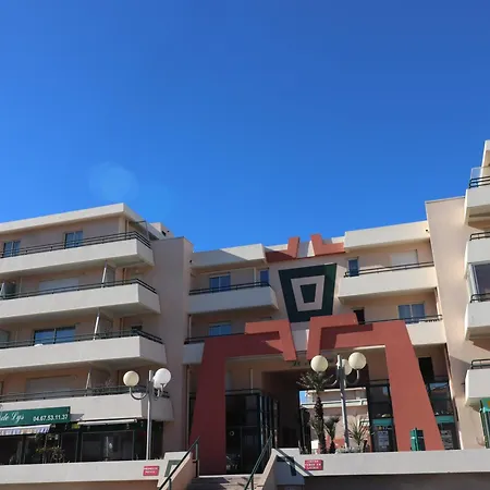 아파트 Appartement 2 Pieces Climatise Avec Terrasse Et Parking A Sete - Fr-1-472A-218